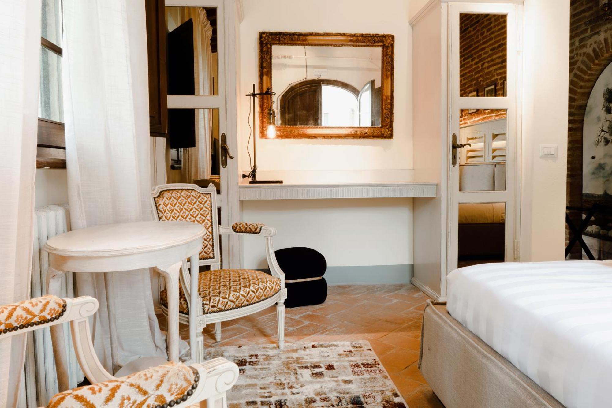 Equo Suites Petrignano Del Lago Exteriör bild