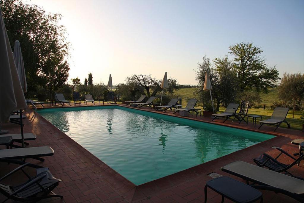 Equo Suites Petrignano Del Lago Exteriör bild